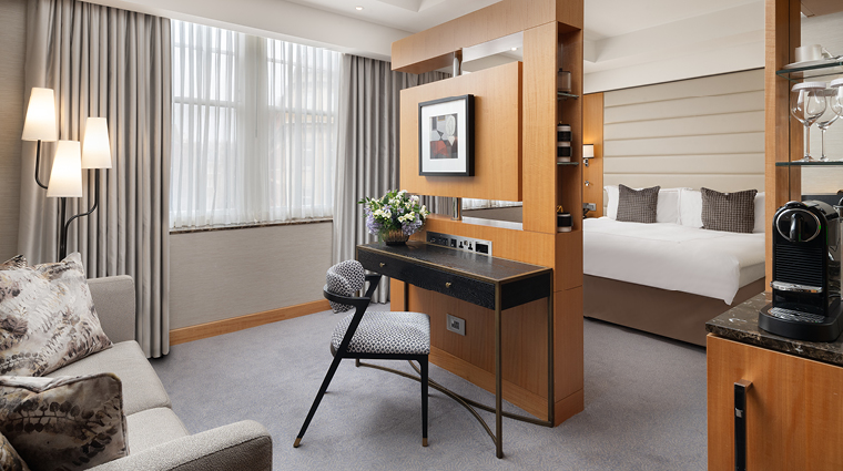 conrad london st junior suite 3