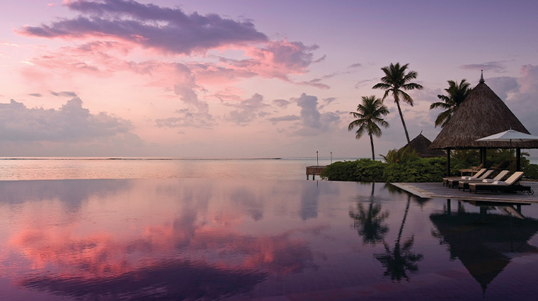 four seasons resort maldives at kuda huraa pool2023