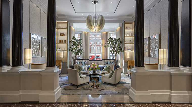 mandarin oriental hyde park london lobby