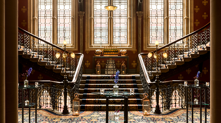 st pancras renaissance london hotel staircase